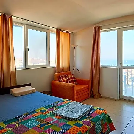 Dima Hotel